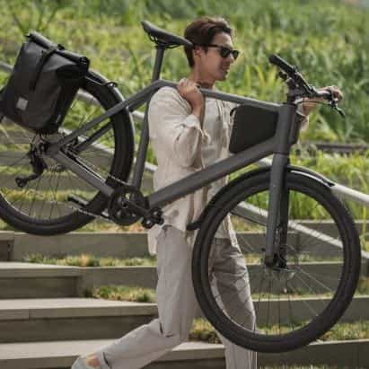 La bicicleta Lemmo One se transforma de analógica a eléctrica con un simple accesorio