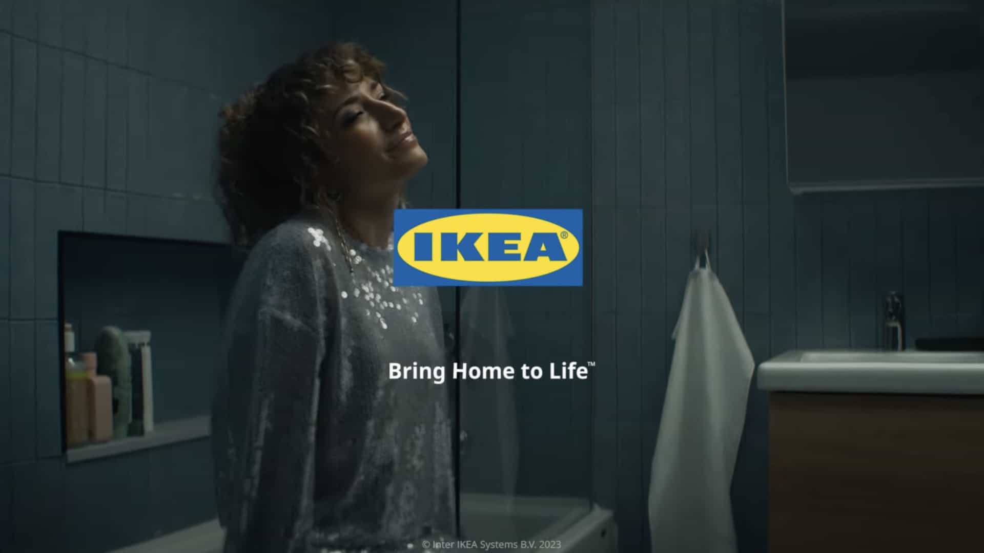 Ikea acaba de lanzar el anuncio navideño más refrescante que he visto en mucho tiempo