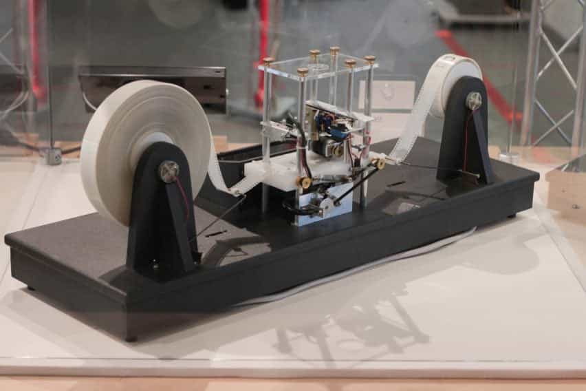 Modelo de una máquina de Turing