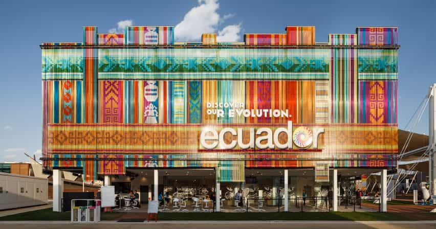 Una fotografía del colorido Pabellón de Ecuador en la Expo de Milán 2015