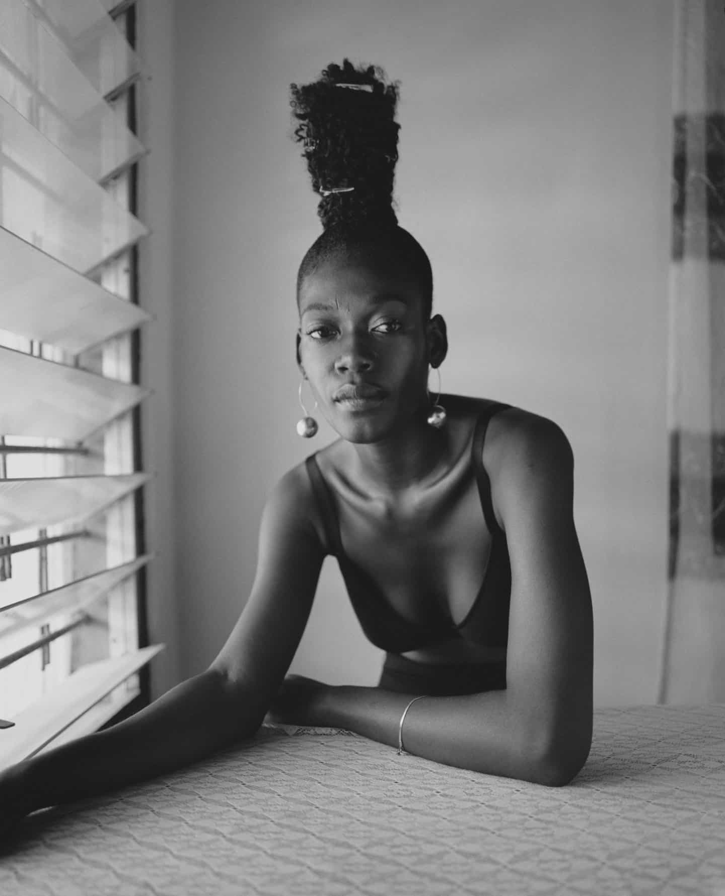 Kyle Weeks: Brigette, Ghana (Copyright © Kyle Weeks y cortesía de Galerie Gomis, 2020)