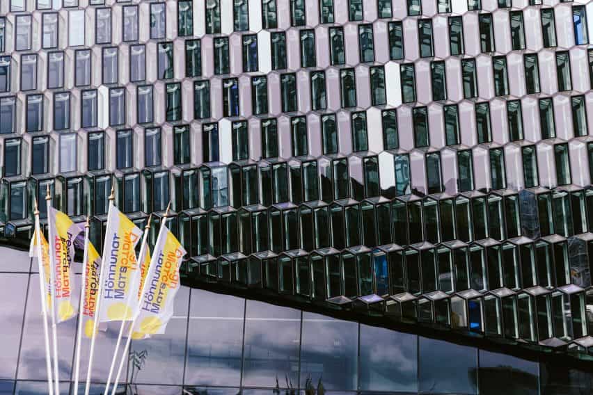 Foto de la fachada de un edificio como parte de DesignMarch