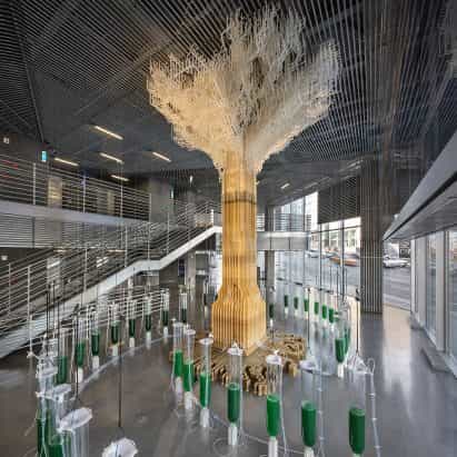 EcoLogicStudio convierte las algas en un "árbol" de biopolímero purificador de aire