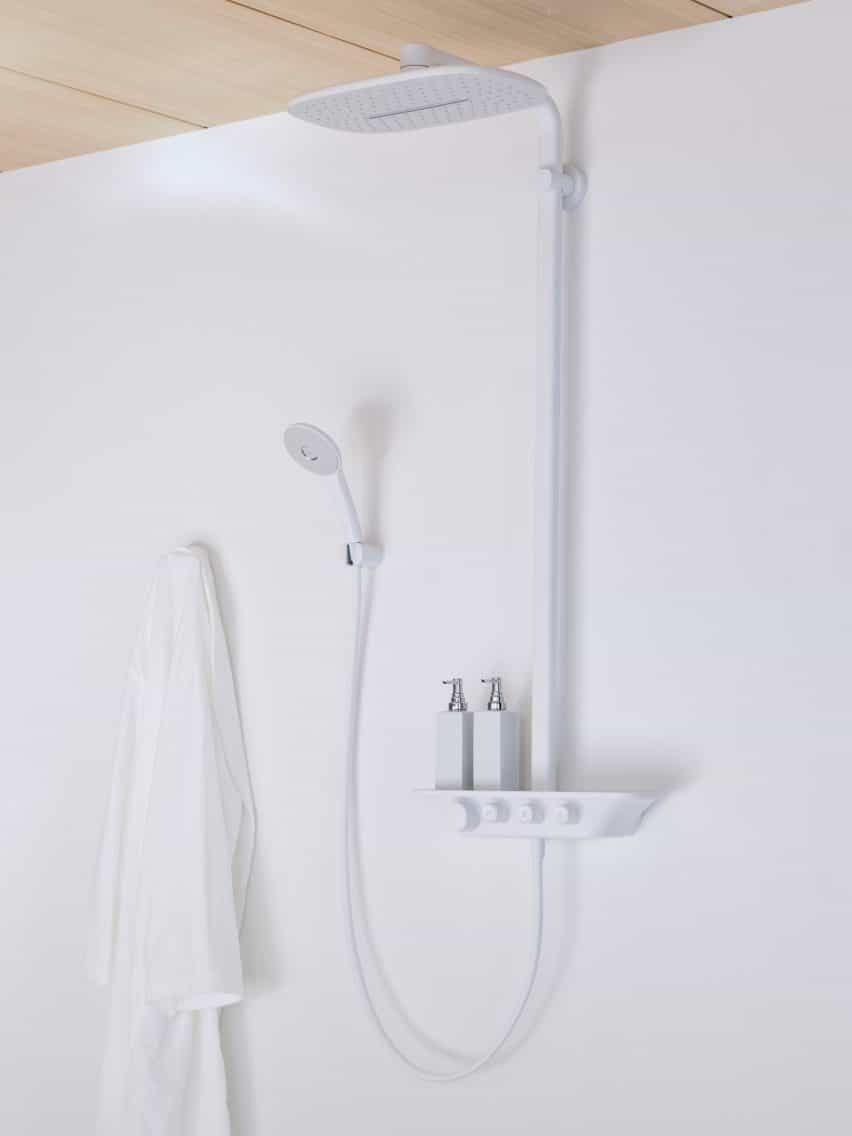Sistema inteligente de control de la ducha por Inax