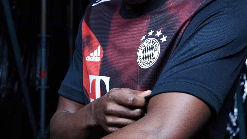 tercer juego de fútbol del FC Bayern Múnich por Adidas