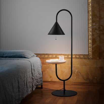 Diez de los últimos diseños de iluminación en Dezeen Showroom