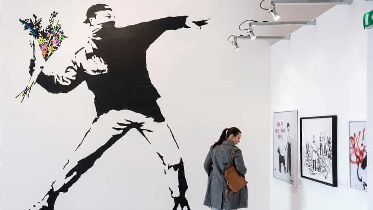 Banksy elige el anonimato sobre sus derechos de marca