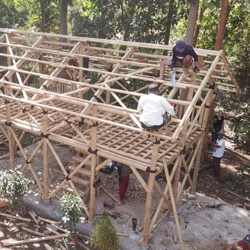 Casas de plantillas resistentes a los terremotos en Lombok, Indonesia, por Ramboll