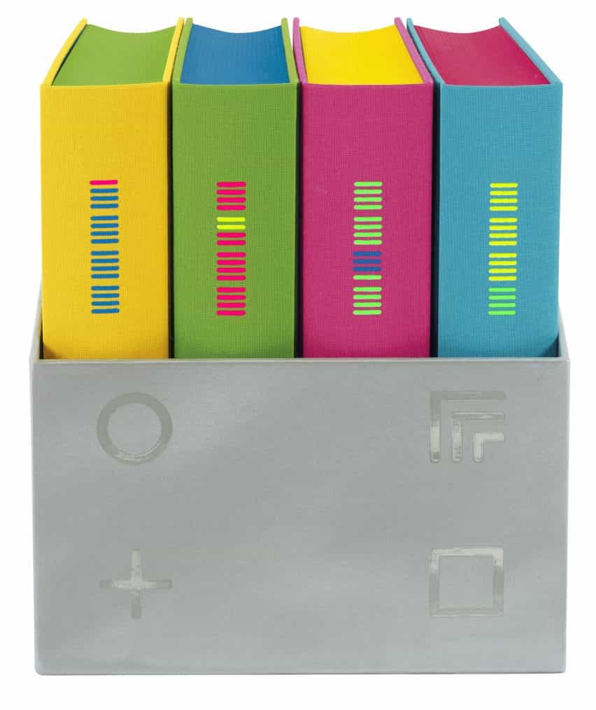 Cuatro volúmenes de The Complete Short Stories: Philip K. Dick alineados en la caja de presentación