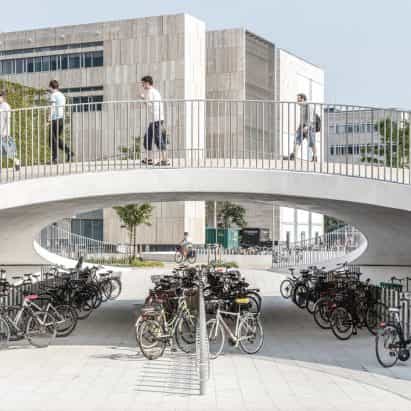 La Comisión Europea prioriza a los ciclistas y peatones en las ciudades por "primera vez en la historia"