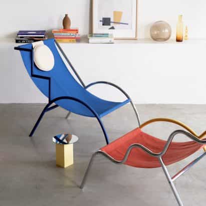 Estudio Kaoi diseña sillas de Ebba modular basada en el movimiento Memphis Ettore Sottsass