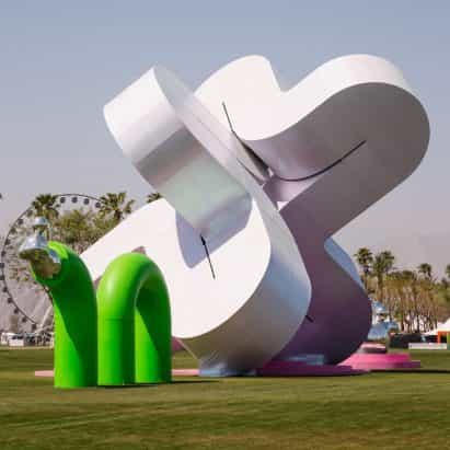 Cuatro instalaciones monumentales y obras de arte en Coachella 2023