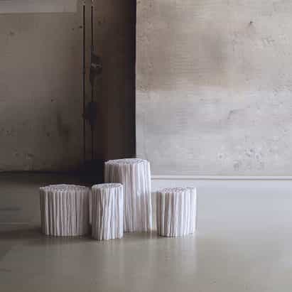 Pao Hui Kao hace colección de muebles de papel de calcar