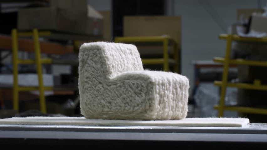 Modelo de silla de lana impresa en 3D por Christien Meindertsma